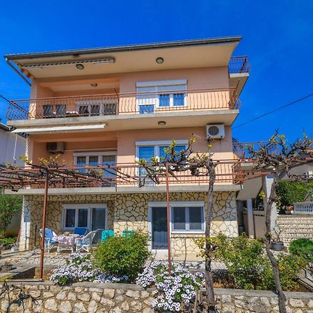 Apartments Melita Драмал Екстериор снимка