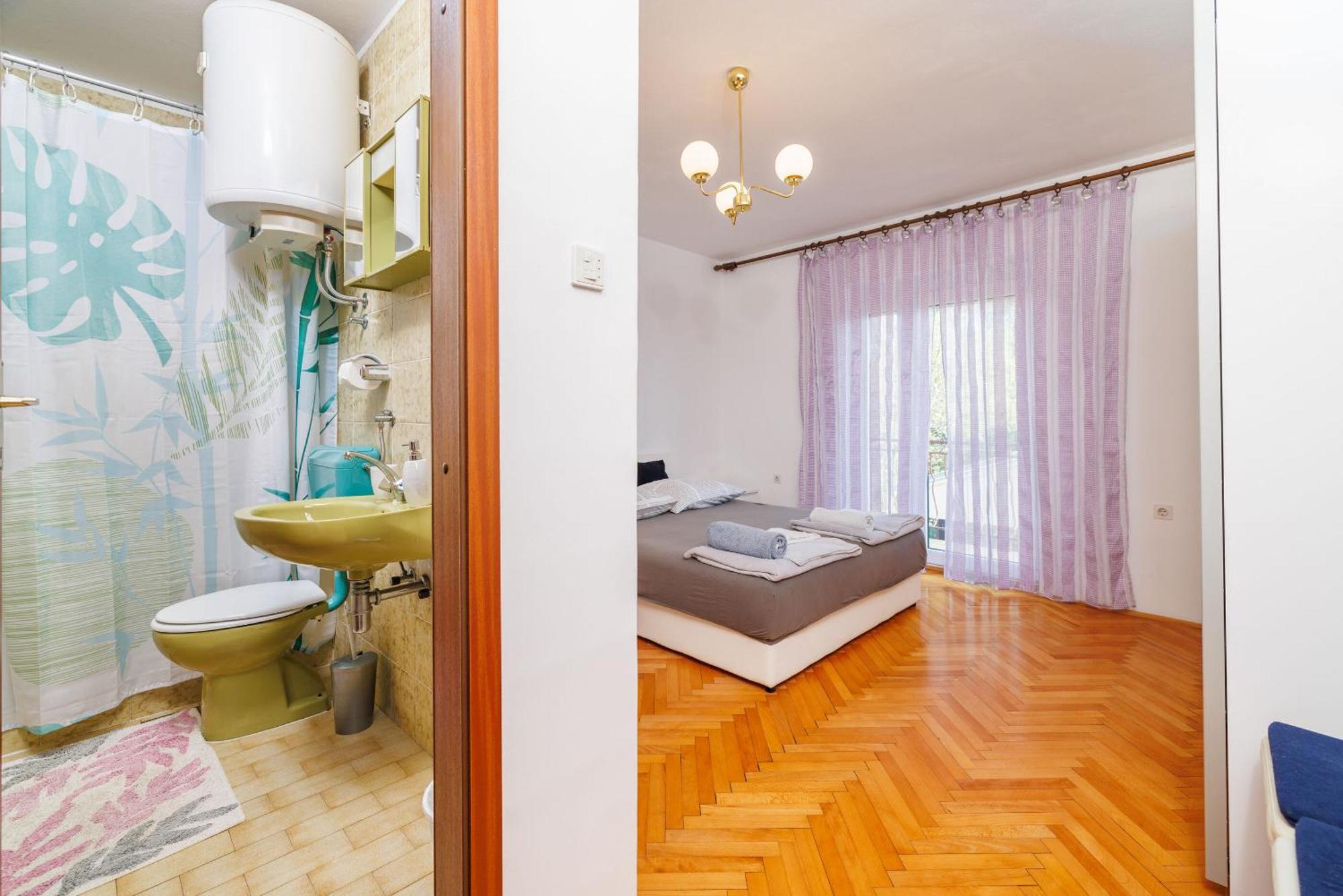 Apartments Melita Драмал Екстериор снимка